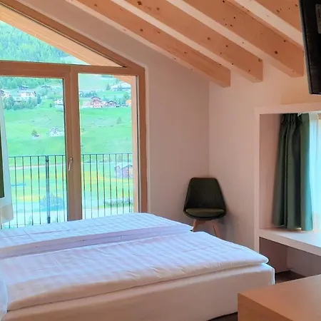 Otel Livi Family 4*